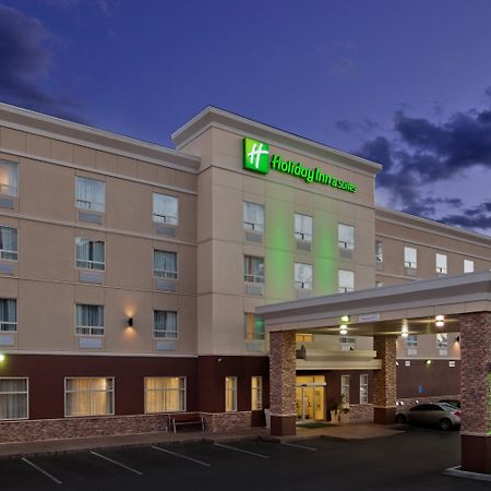 Holiday Inn Hotel And Suites-Kamloops By Ihg Bagian luar foto