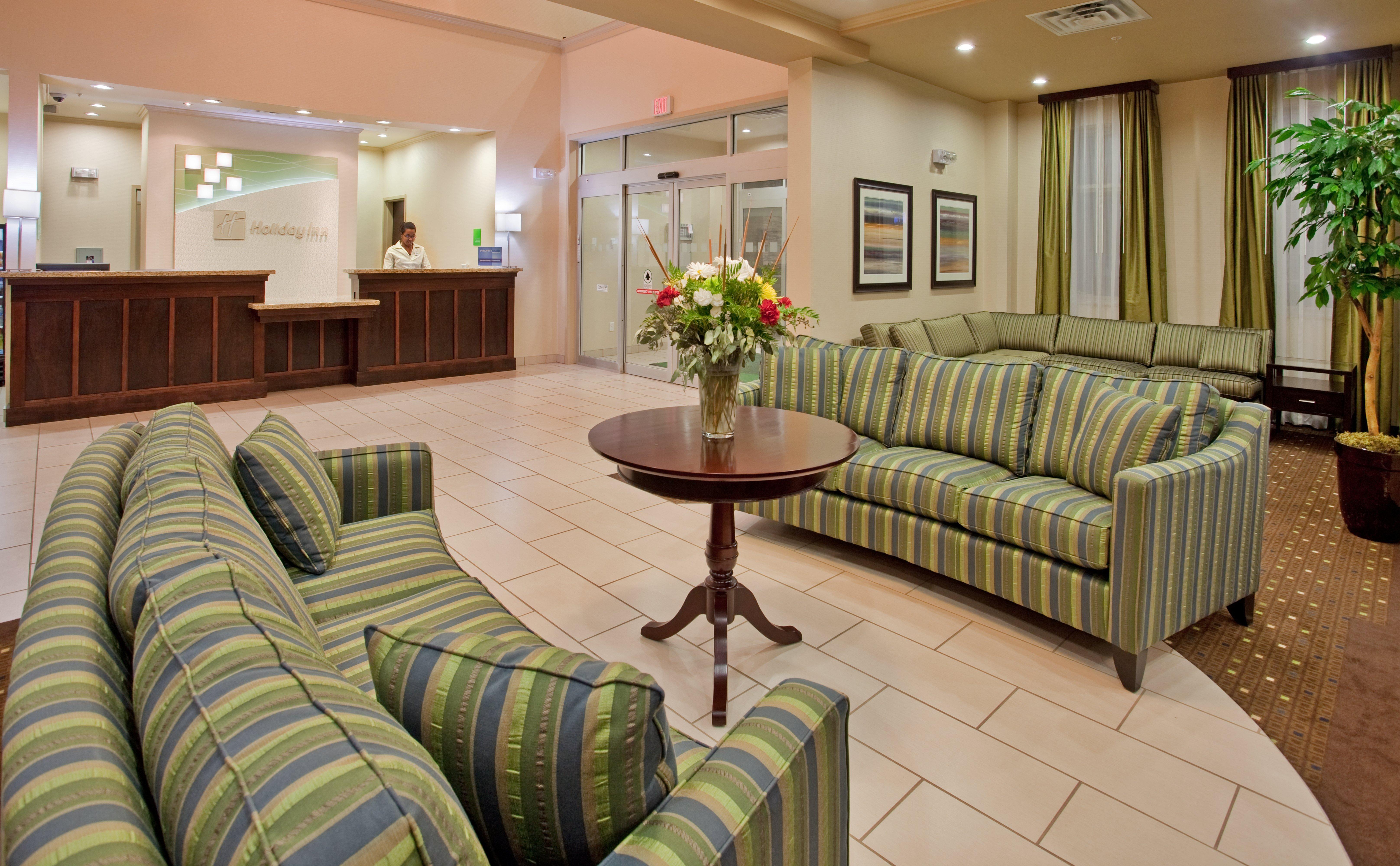 Holiday Inn Hotel And Suites-Kamloops, An Ihg Hotel Bagian luar foto