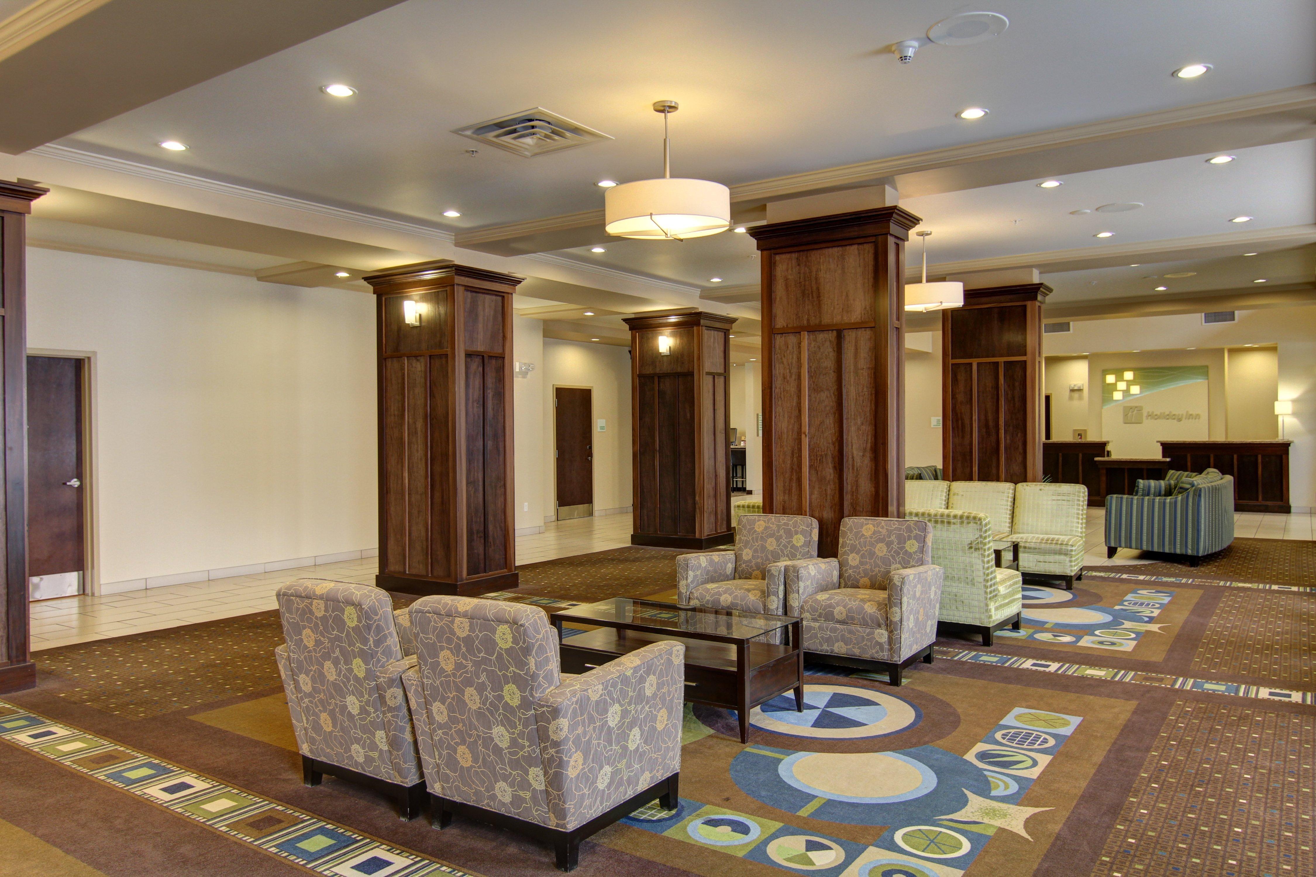 Holiday Inn Hotel And Suites-Kamloops, An Ihg Hotel Bagian luar foto