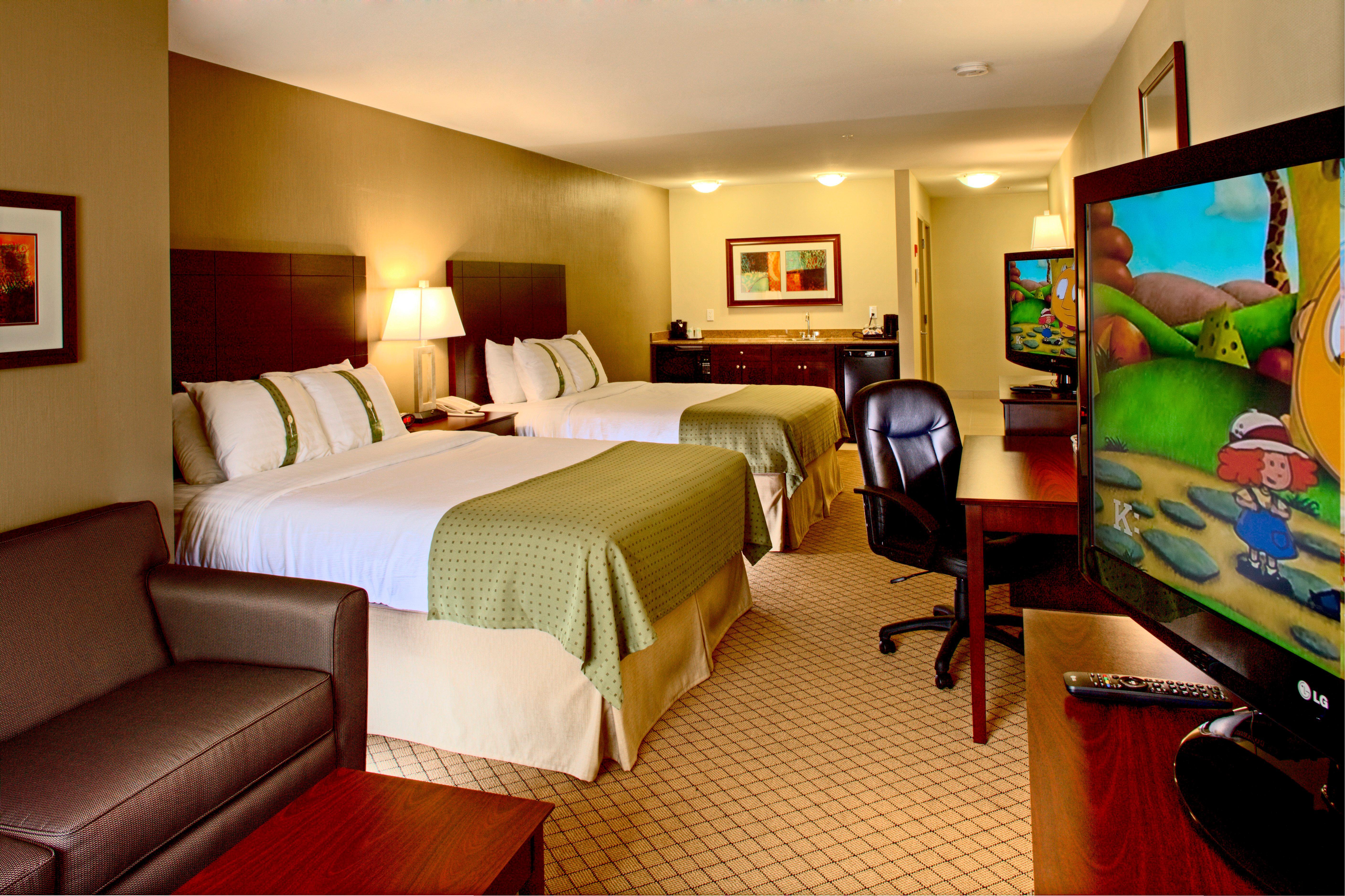 Holiday Inn Hotel And Suites-Kamloops By Ihg Bagian luar foto