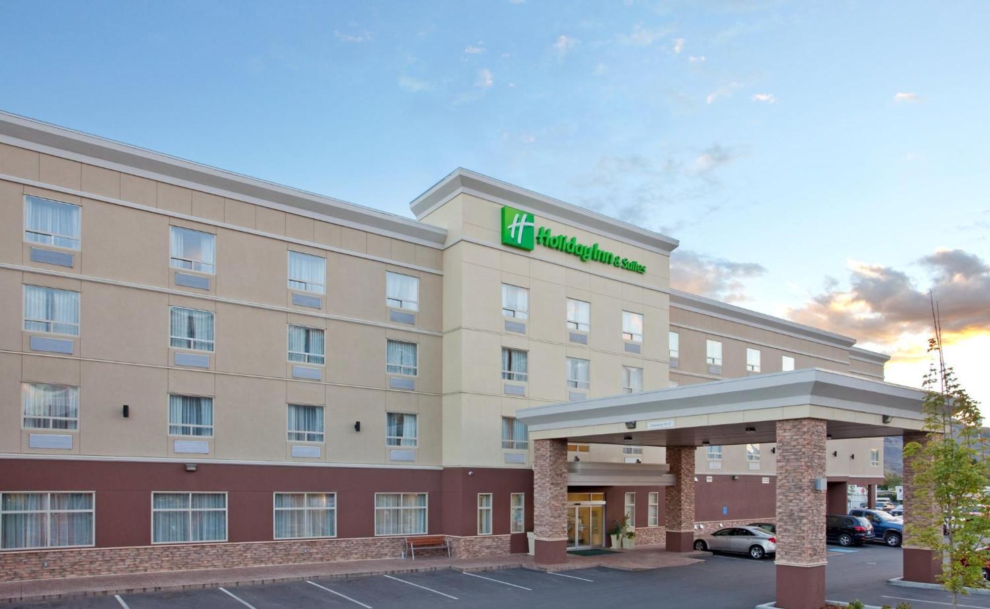 Holiday Inn Hotel And Suites-Kamloops By Ihg Bagian luar foto